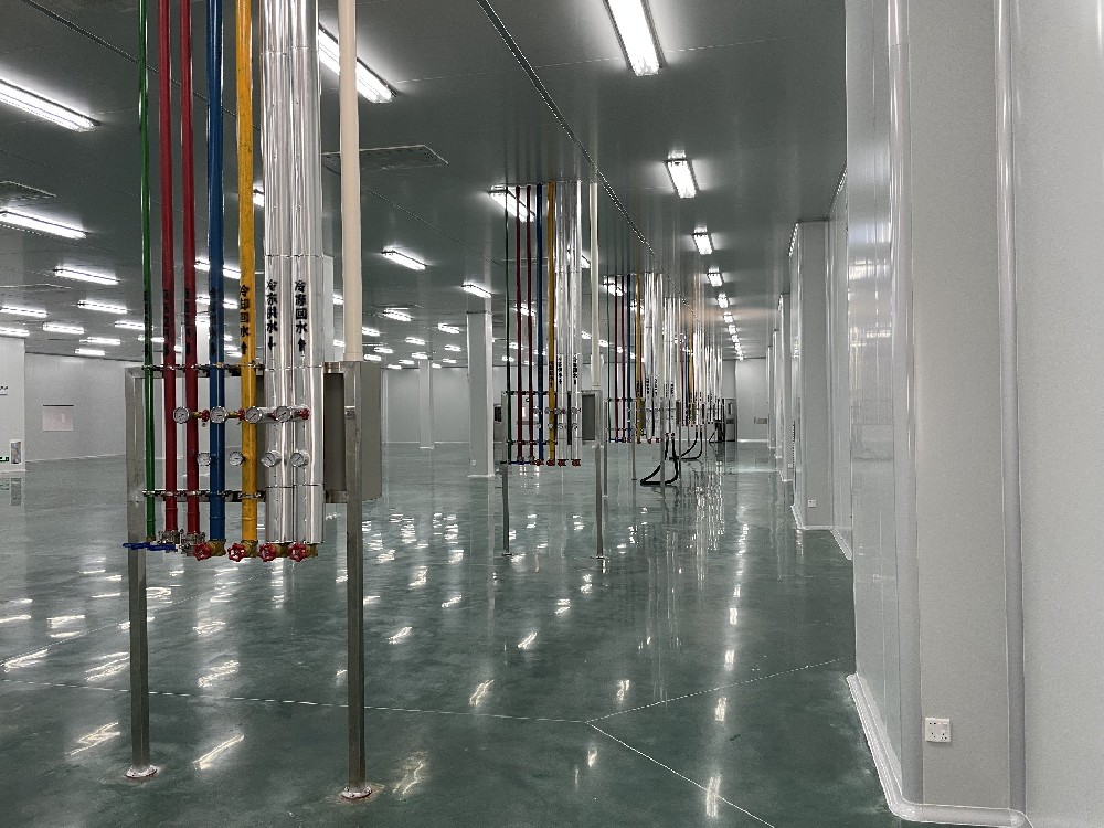 有哪些方法可以降低千級(jí)無塵車間裝修材料的損耗率？